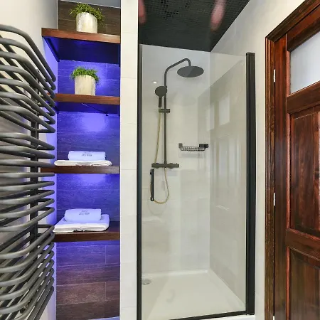 Na Zlotym Widoku Gasthuis Piechowice (Karkonosze)