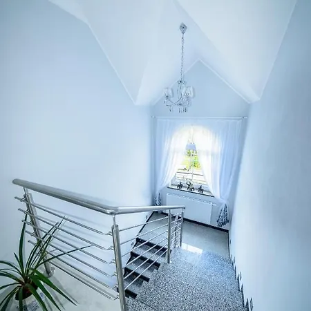 Na Zlotym Widoku Gasthuis Piechowice (Karkonosze)