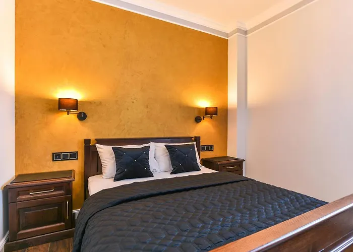 Gasthuis Na Zlotym Widoku 3*