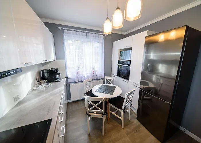 Na Zlotym Widoku Pensión 3*